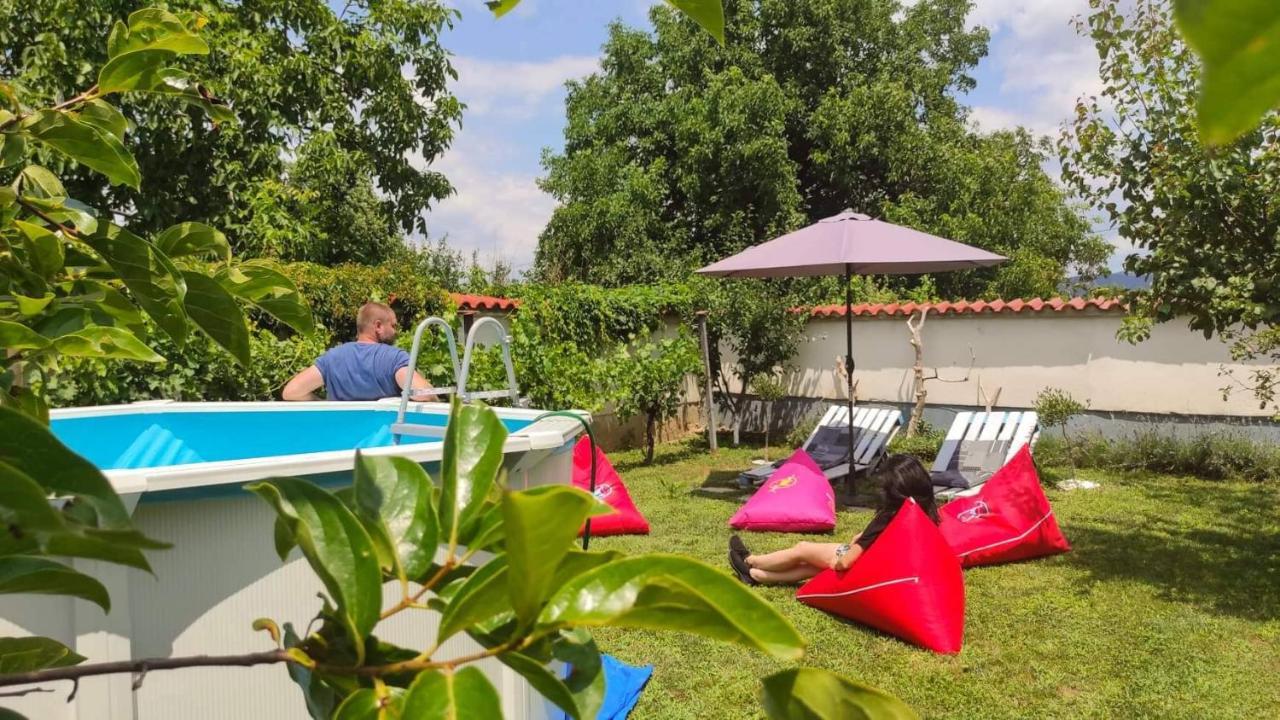River Hills Guest House Lesichevo Εξωτερικό φωτογραφία