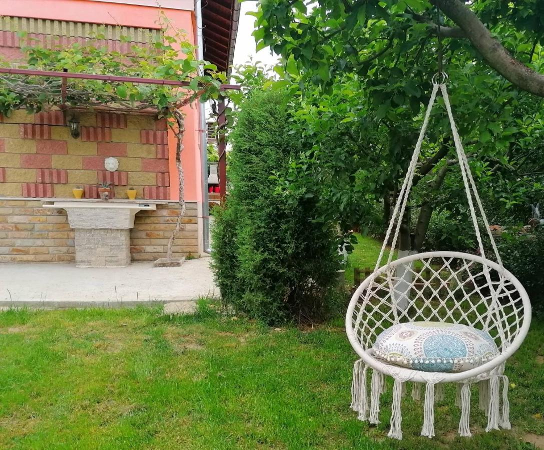 River Hills Guest House Lesichevo Εξωτερικό φωτογραφία